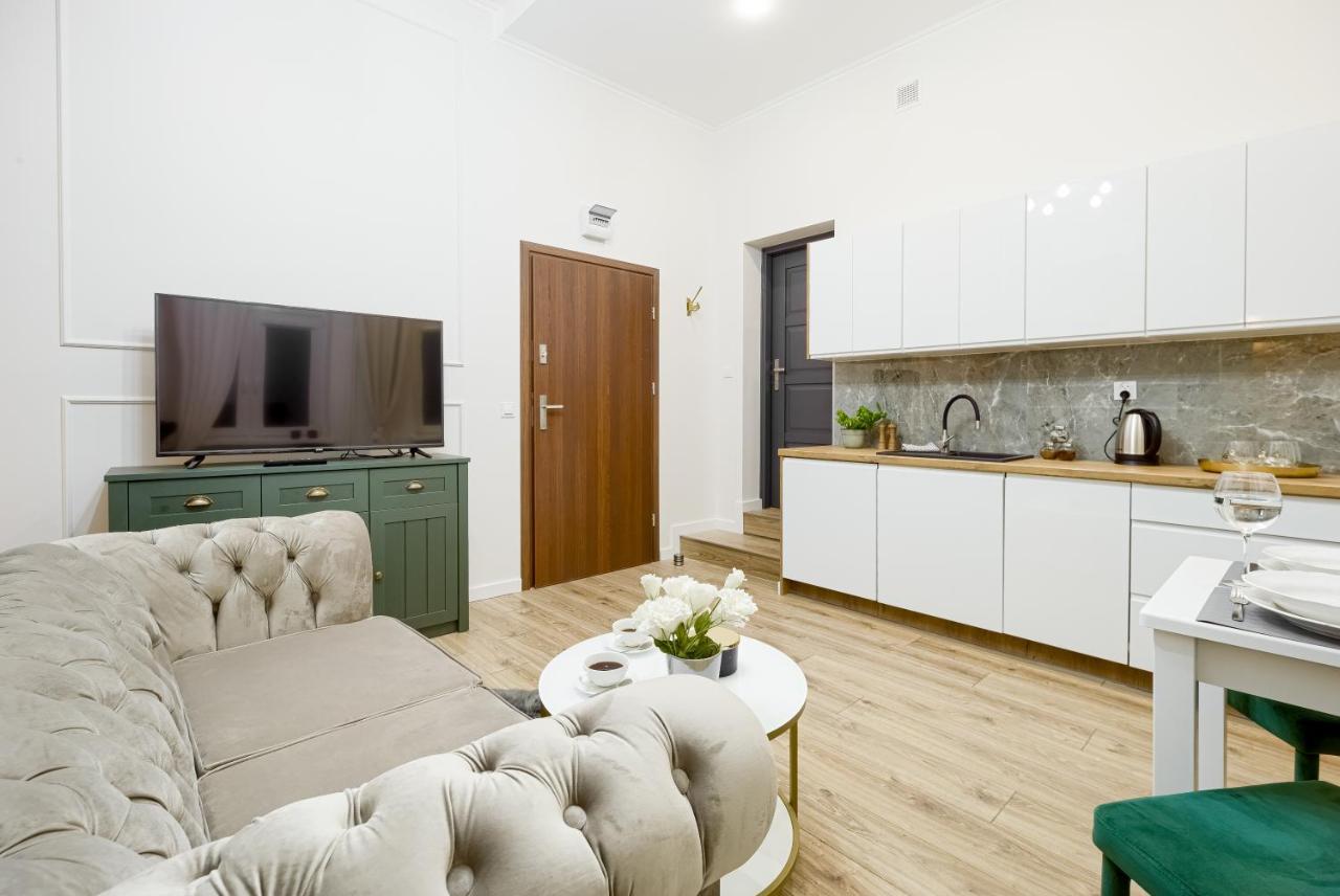 Niron Apartament Dom Z Papieru Sztokholm Piła Dış mekan fotoğraf